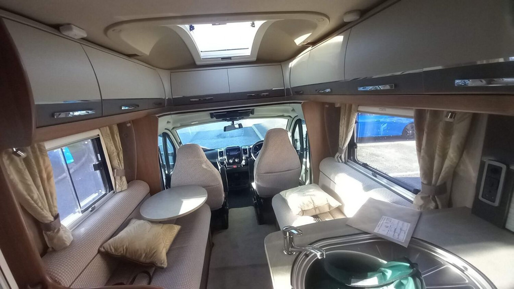 AUTO-TRAIL APACHE 632