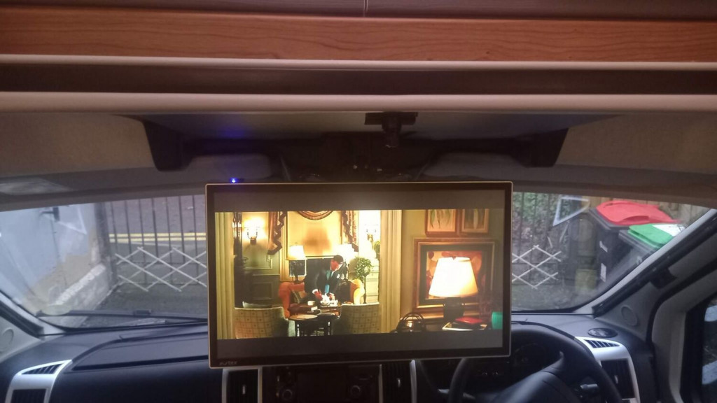 AUTO-TRAIL APACHE 632