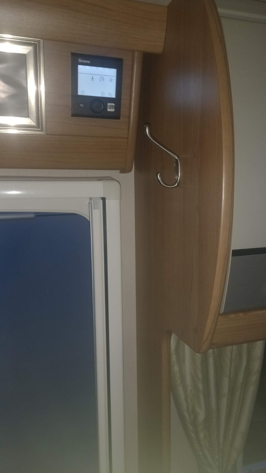 AUTO-TRAIL APACHE 632