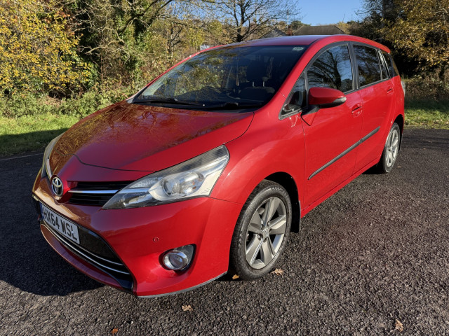 TOYOTA VERSO 1.6 D-4D Trend