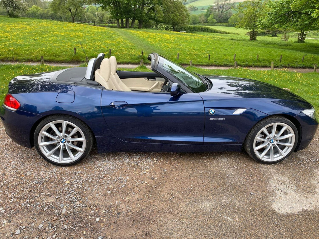 View BMW Z4 2.5 23i M Sport Highline Edition sDrive 2dr