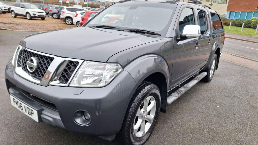 NISSAN NAVARA