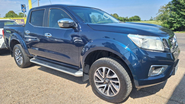 NISSAN NAVARA NP300 2.3 dCi N-Connecta