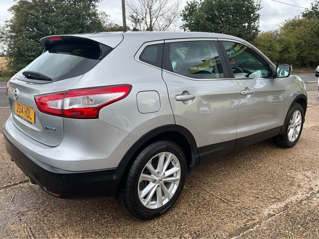 NISSAN QASHQAI
