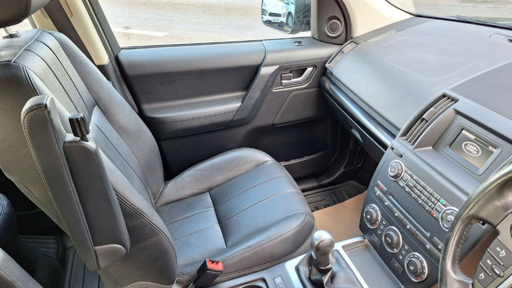 LAND ROVER FREELANDER 2