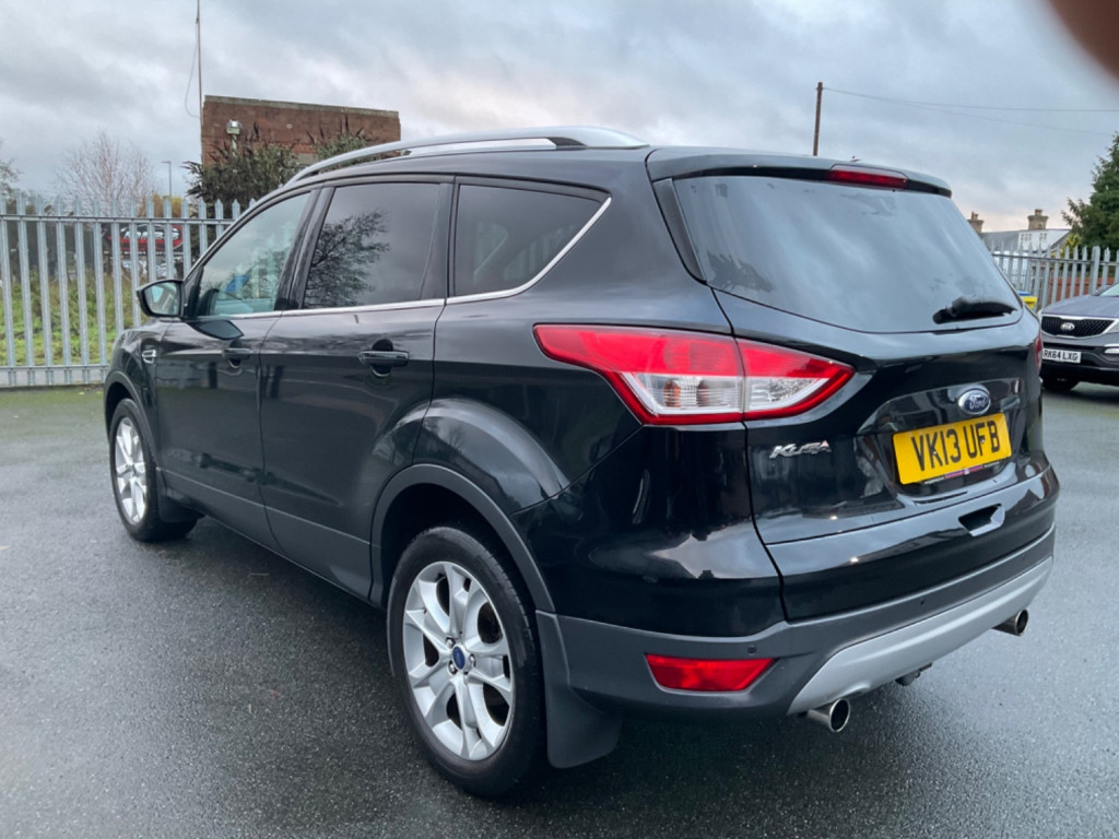 FORD KUGA