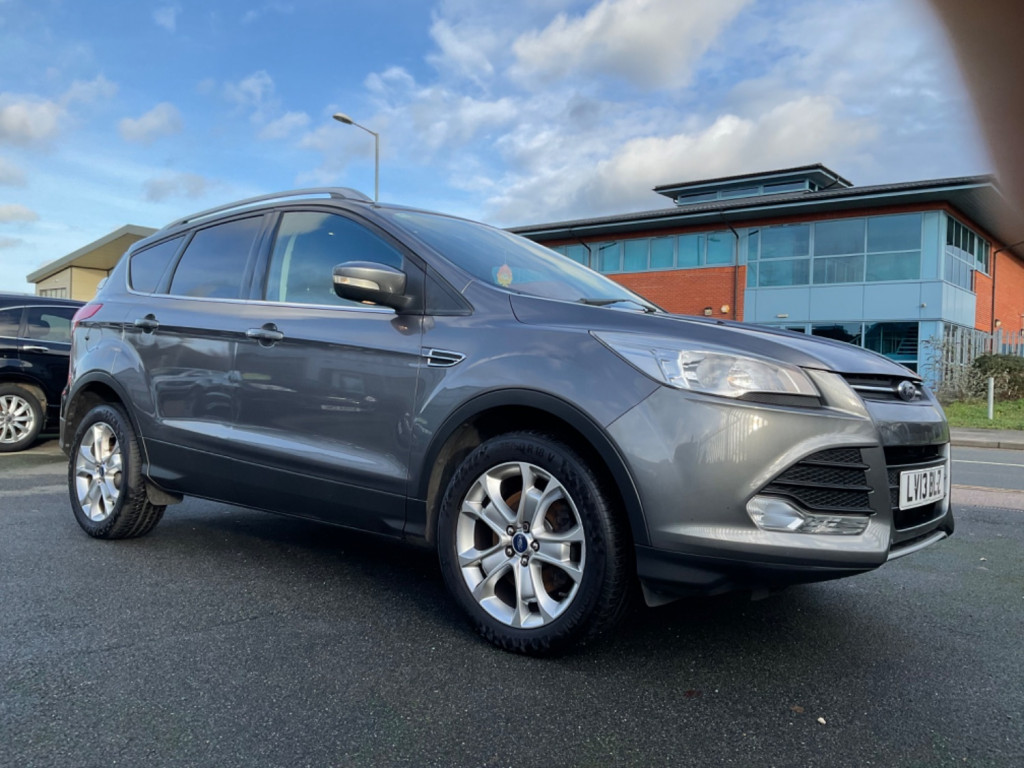 FORD KUGA