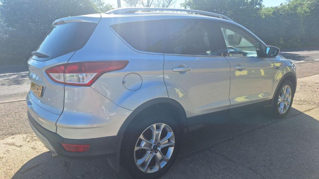FORD KUGA