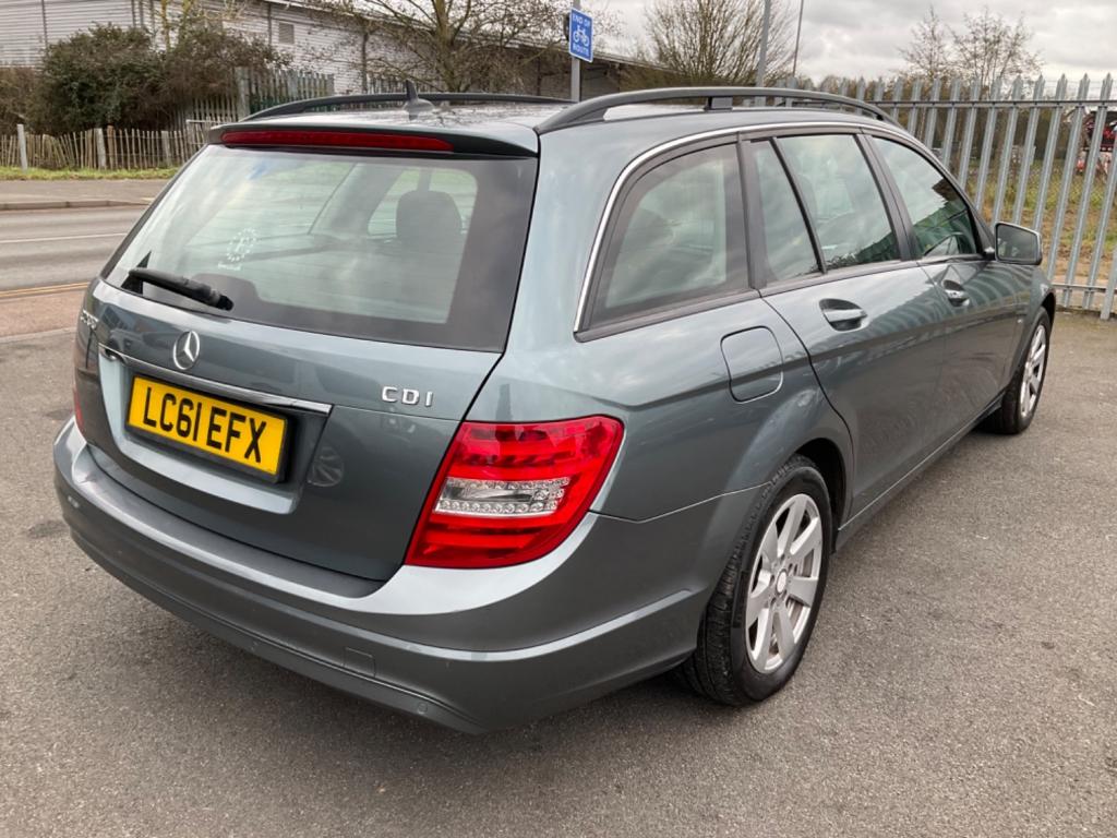 MERCEDES-BENZ C CLASS