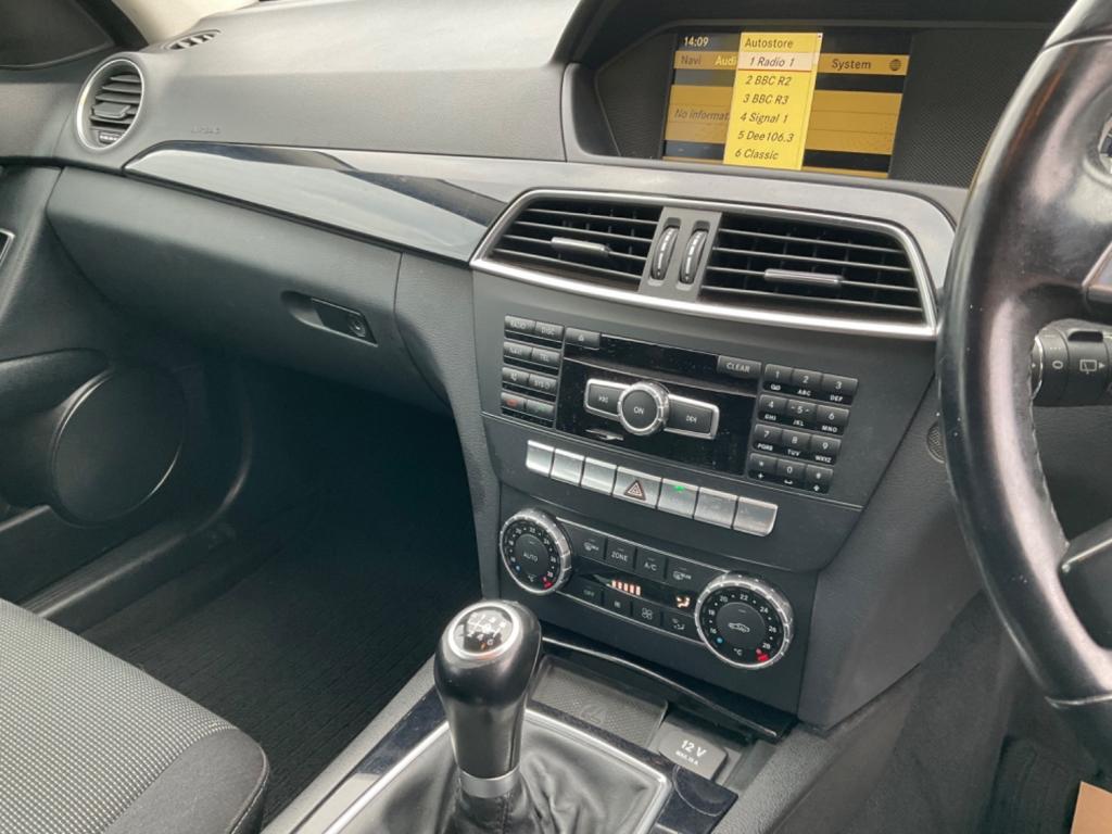 MERCEDES-BENZ C CLASS