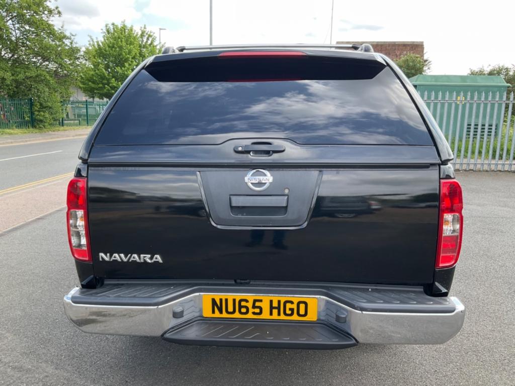 NISSAN NAVARA