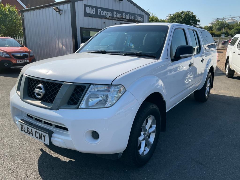 NISSAN NAVARA