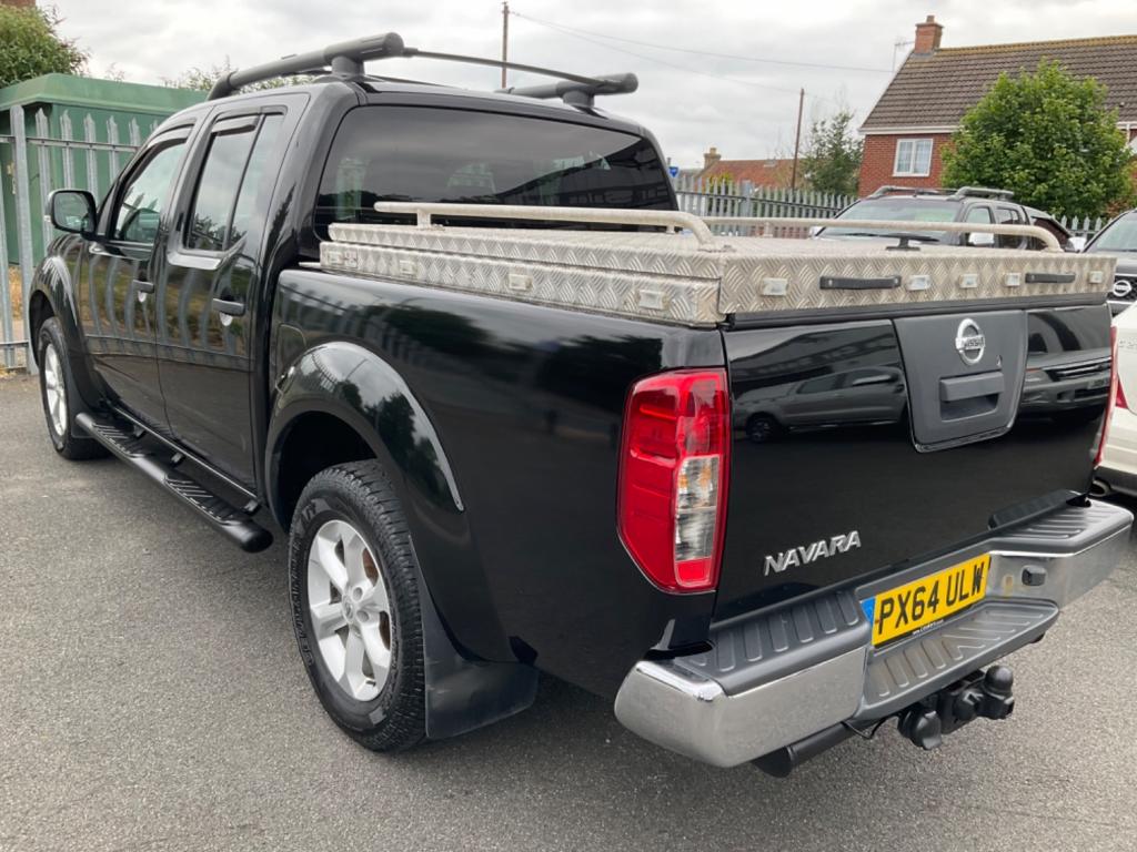 NISSAN NAVARA