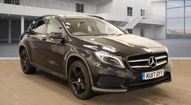 MERCEDES-BENZ