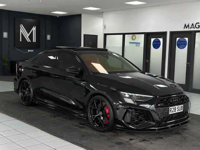AUDI