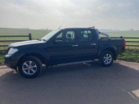 NISSAN NAVARA