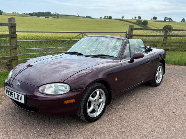 MAZDA MX-5
