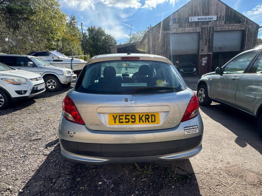 PEUGEOT 207