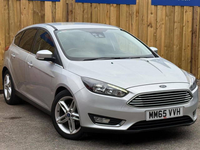 FORD FOCUS 1.0T EcoBoost Titanium Euro 6 (s/s) 5dr (2015/65)