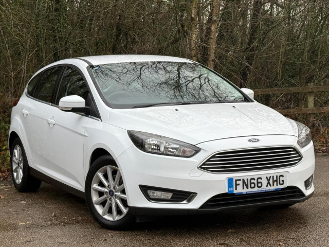 FORD FOCUS 1.0T EcoBoost Titanium Euro 6 (s/s) 5dr (2016/66)
