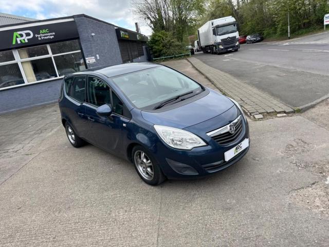 VAUXHALL MERIVA 1.7 CDTi Exclusiv Auto Euro 5 5dr