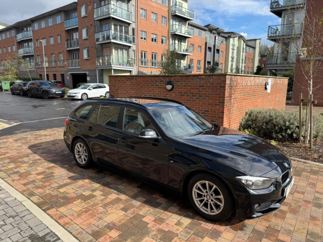 BMW 3 SERIES 2.0 320d ED EfficientDynamics Business Touring Euro 5 (s/s) 5dr
