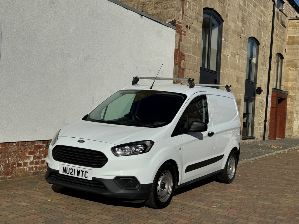 FORD TRANSIT COURIER