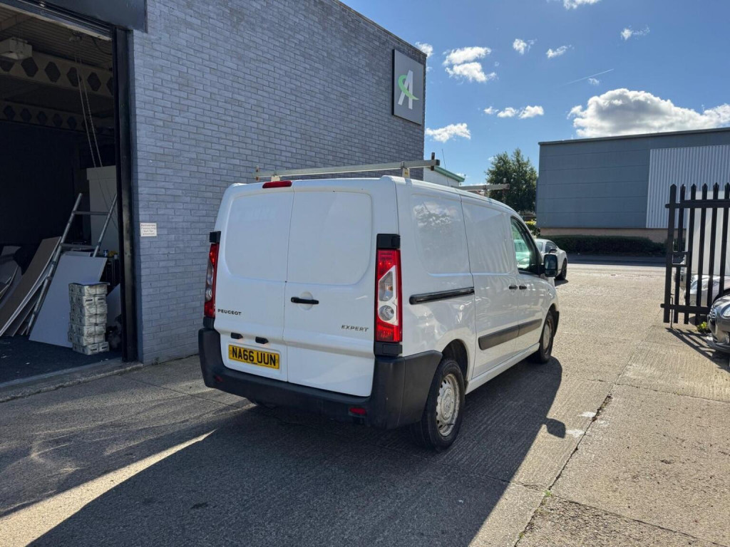PEUGEOT EXPERT