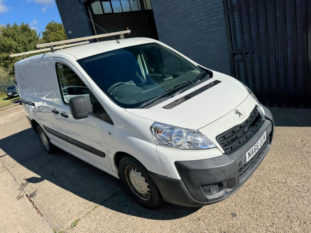 PEUGEOT EXPERT