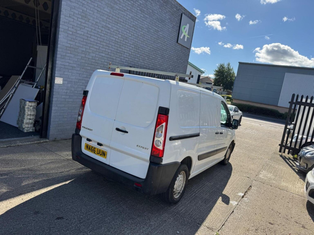 PEUGEOT EXPERT