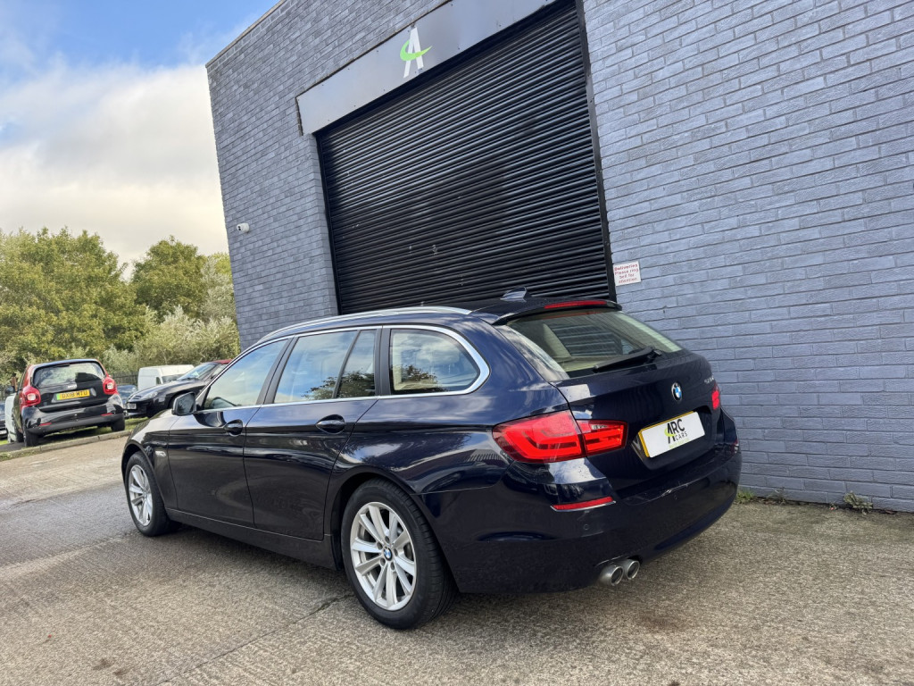 BMW 5 SERIES