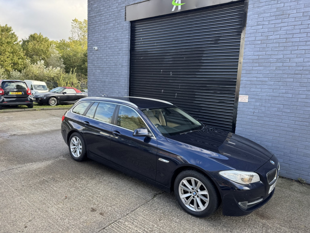 BMW 5 SERIES