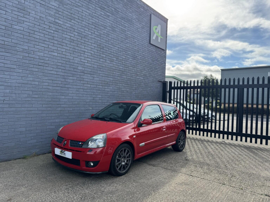 RENAULT CLIO