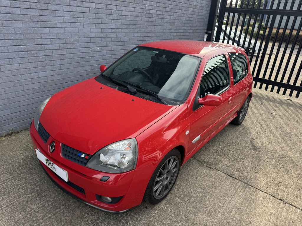 RENAULT CLIO