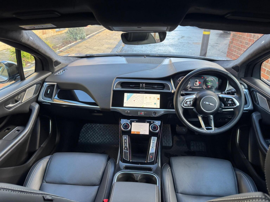 JAGUAR I-Pace