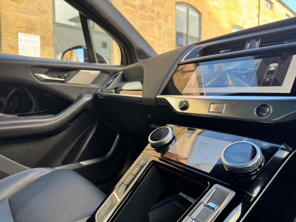 JAGUAR I-Pace