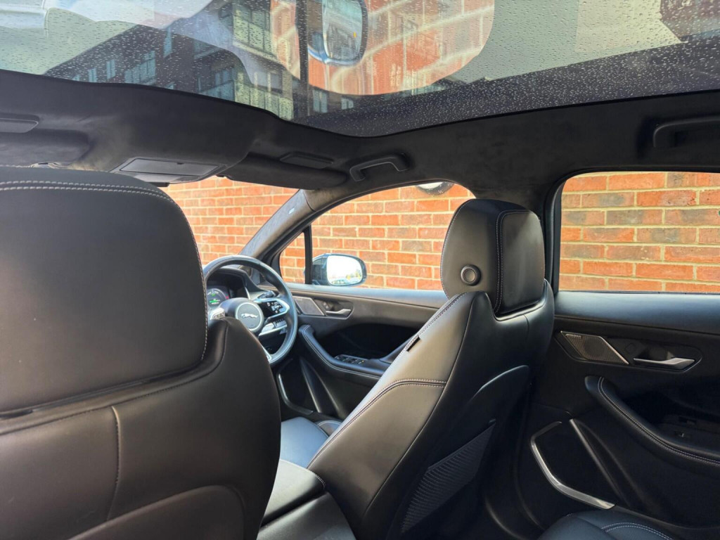 JAGUAR I-Pace