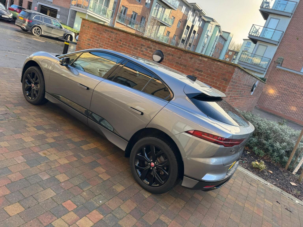 JAGUAR I-Pace