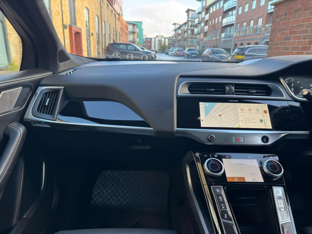 JAGUAR I-Pace