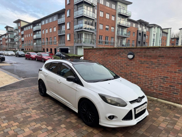 FORD FOCUS 1.6 TDCi Zetec S Euro 5 (s/s) 5dr