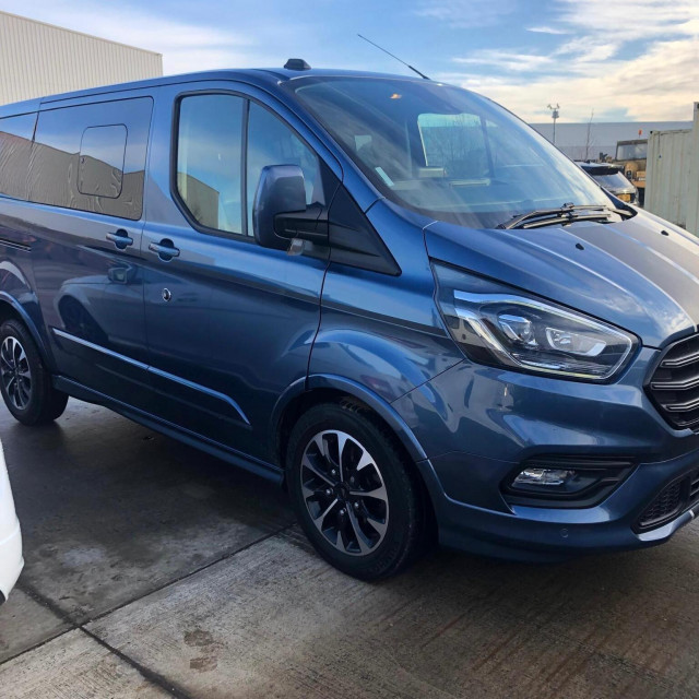 FORD TRANSIT CUSTOM 2.0 320 EcoBlue Sport Crew Van Auto L1 H1 Euro 6 (s/s) 5dr