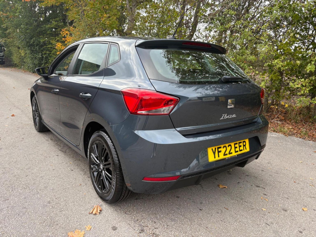 SEAT IBIZA