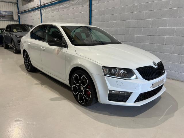 SKODA OCTAVIA 2.0 TSI vRS 230