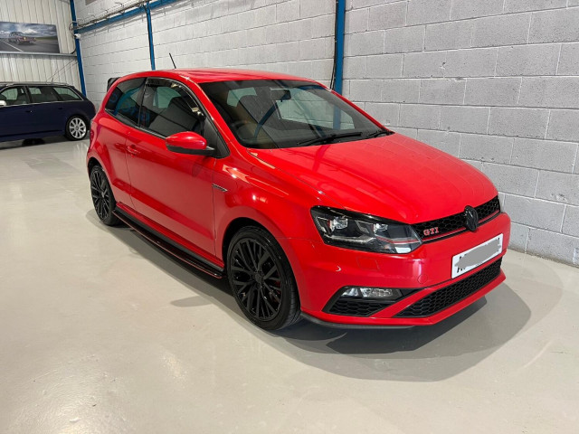 VOLKSWAGEN POLO 1.8 TSI BlueMotion Tech GTI