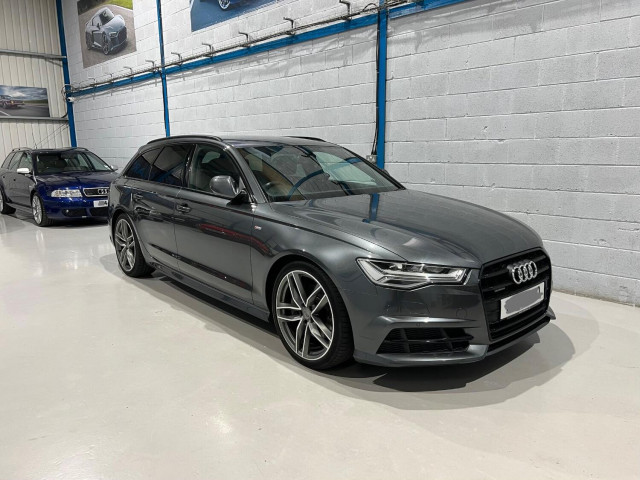 AUDI A6 AVANT 3.0 TDI V6 Black Edition