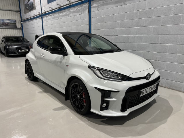 TOYOTA YARIS 1.6 T GR