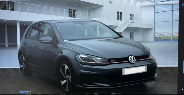 VOLKSWAGEN GOLF GTI TSI