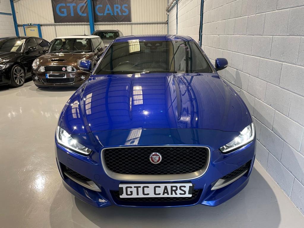 JAGUAR XE