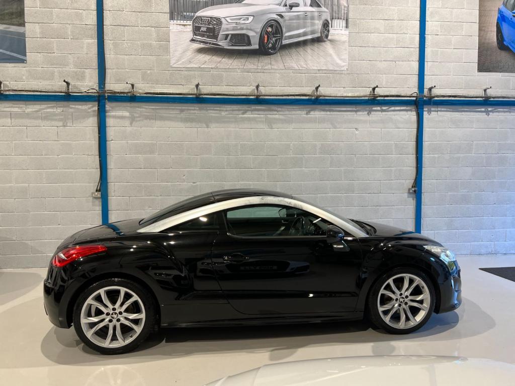 PEUGEOT RCZ