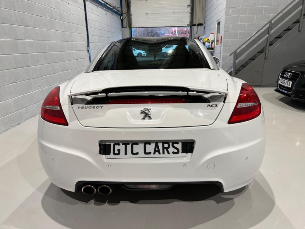 PEUGEOT RCZ